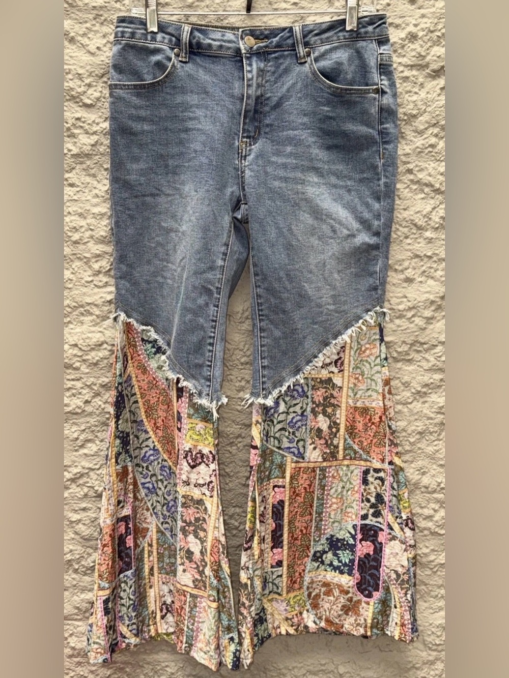 Easel Patchwork Bell Bottom Jeans Womens M Boho Floral Wide Leg Festival Denim